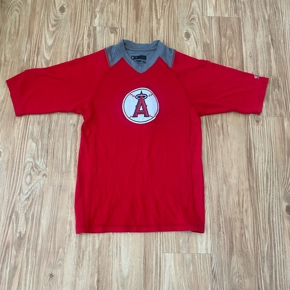 Genuine Merchandise LA Angels T-Shirt - Picture 3 of 5
